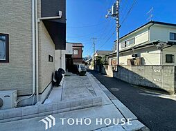 こ折り上げ天井を採用したゆとりあるリビング