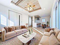 角地に佇む快適設備搭載の陽だまりハウス