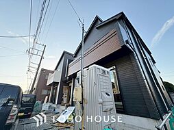 ファミリークロークを備えた1階水まわり集約プランの邸宅