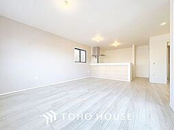 対面キッチン　リビング階段　コミュニケーション増える家