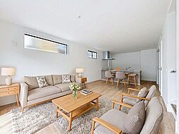 角地に佇む　2台駐車可能　陽だまりハウス