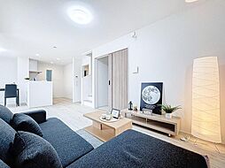 南東向きバルコニー・1階水まわり集約プランの住まい