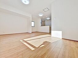 対面キッチン　リビング階段　コミュニケーション増える家