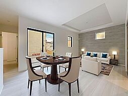 折上げ天井のリビング・1階水まわり集約プランの邸宅