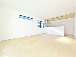 対面キッチン　リビング階段　コミュニケーション増える家