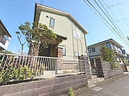 利便性に優れ穏やかな街並みに佇む住まい