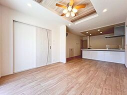 開放感ある工夫を多彩に施されている新築住戸