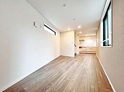 〜生活を快適にする設備揃う・WIC備えた邸宅〜