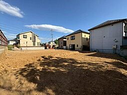 家族が寛ぐ癒しのナチュラルデザイン住宅