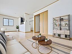 2階建て　ゆとりの広さの邸宅