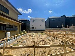 ガレージ付き　ゆとりリビングのくつろぎハウス