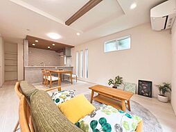 2階建て　利便性と住環境に優れた邸宅