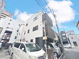 ガレージ付き　ゆとりリビングのくつろぎハウス