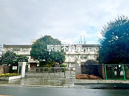 サンタハウス 105