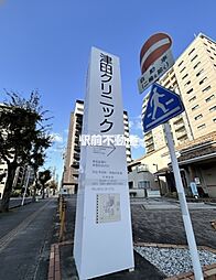 クレッセント駅前 705