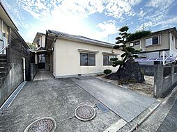 衣山5丁目井上平屋建 01 号室