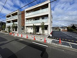 シャーメゾンキャメリア 103 号室