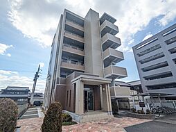 ルミエール山越 105 号室