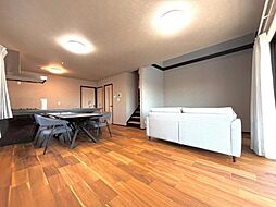 鶴見区下末吉5丁目　未入居中古一戸建て