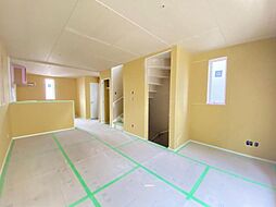 テイラーハウス白幡東町 新築一戸建て A号棟