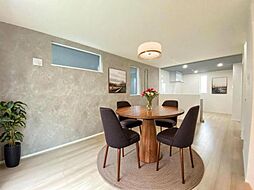 テイラーハウス白幡東町　新築一戸建て　B号棟