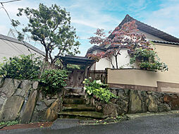鎌倉市極楽寺４丁目の一戸建て