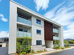 シャーメゾンクオリスタ 102 号室