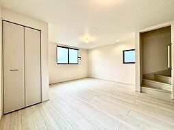 リーブルガーデン京町3丁目　新築一戸建て　2号棟