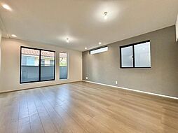 グレイスウッド上末吉III　新築一戸建て　B号棟