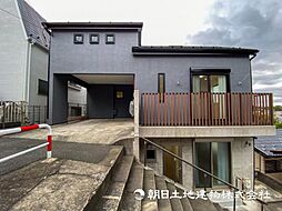 大倉山駅　歩9分　横浜市港北区師岡町　21帖超の小屋裏収納