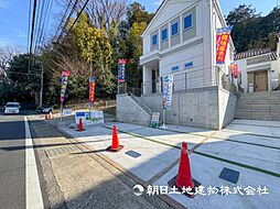 中山駅　歩15分　横浜市緑区三保町　6号棟