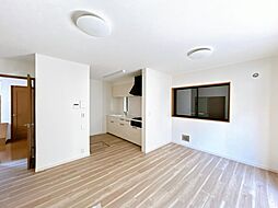 坂戸市南町　戸建て