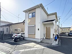 三郷市彦成中古戸建て　駐車2台　角地