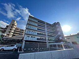 リアレクト白壁