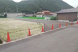 安佐北区三入1丁目　1