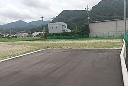 安佐北区三入1丁目　3