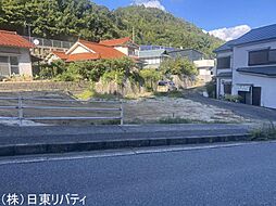 安佐南区伴東3丁目　B