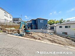 二俣川駅　歩8分　横浜市旭区本村町