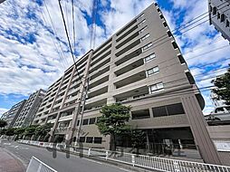 サンリヤン県庁前