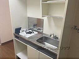 コンフォール中川 303