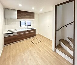 向日市寺戸町三ノ坪