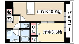 デュオ・ルミエール 102