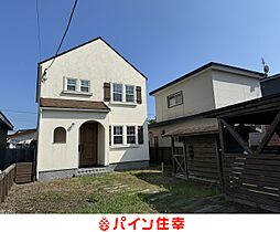 緑町2丁目　築浅美邸　カーポート有