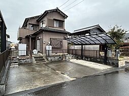 山県市西深瀬戸建 駐車場3台