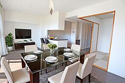 ヴィークタワー東白壁