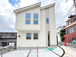 横浜市港南区上大岡東３丁目の一戸建て