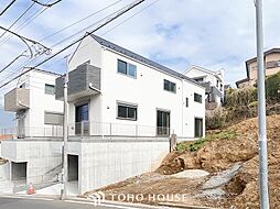 横浜市磯子区岡村2丁目の一戸建て