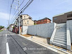 横浜市金沢区富岡西７丁目の一戸建て