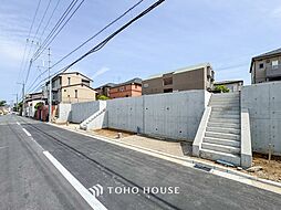 横浜市金沢区富岡西７丁目の一戸建て