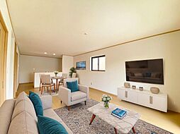 綾瀬市深谷中1丁目 新築戸建 全3棟 2号棟